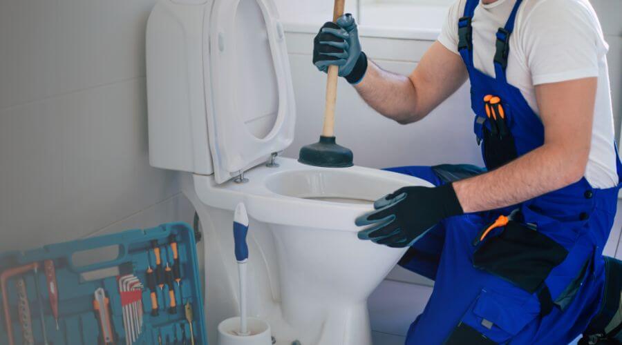 Local annual plumbing maintenance in Martinton, IL